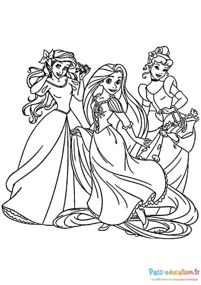 Coloriage trois princesses gratuit à imprimer