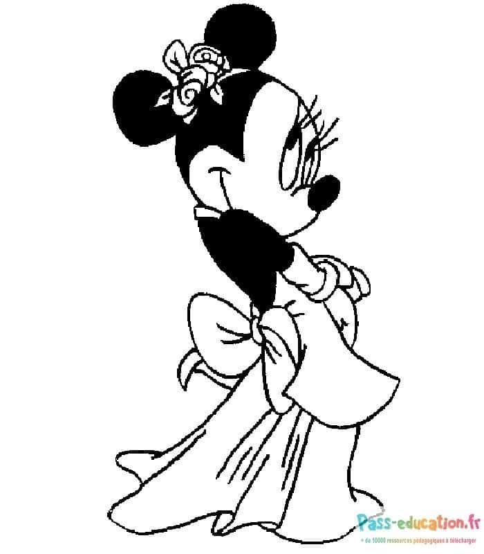 Minnie élégante